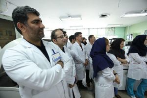 بزرگداشت سالروز حکیم جرجانی و روز علوم آزمایشگاهی در مرکز قلب و عروق شهید رجایی: عکس شماره 12 / 12